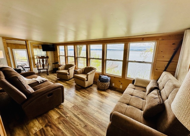 Summer Breeze wall of windows in living area.